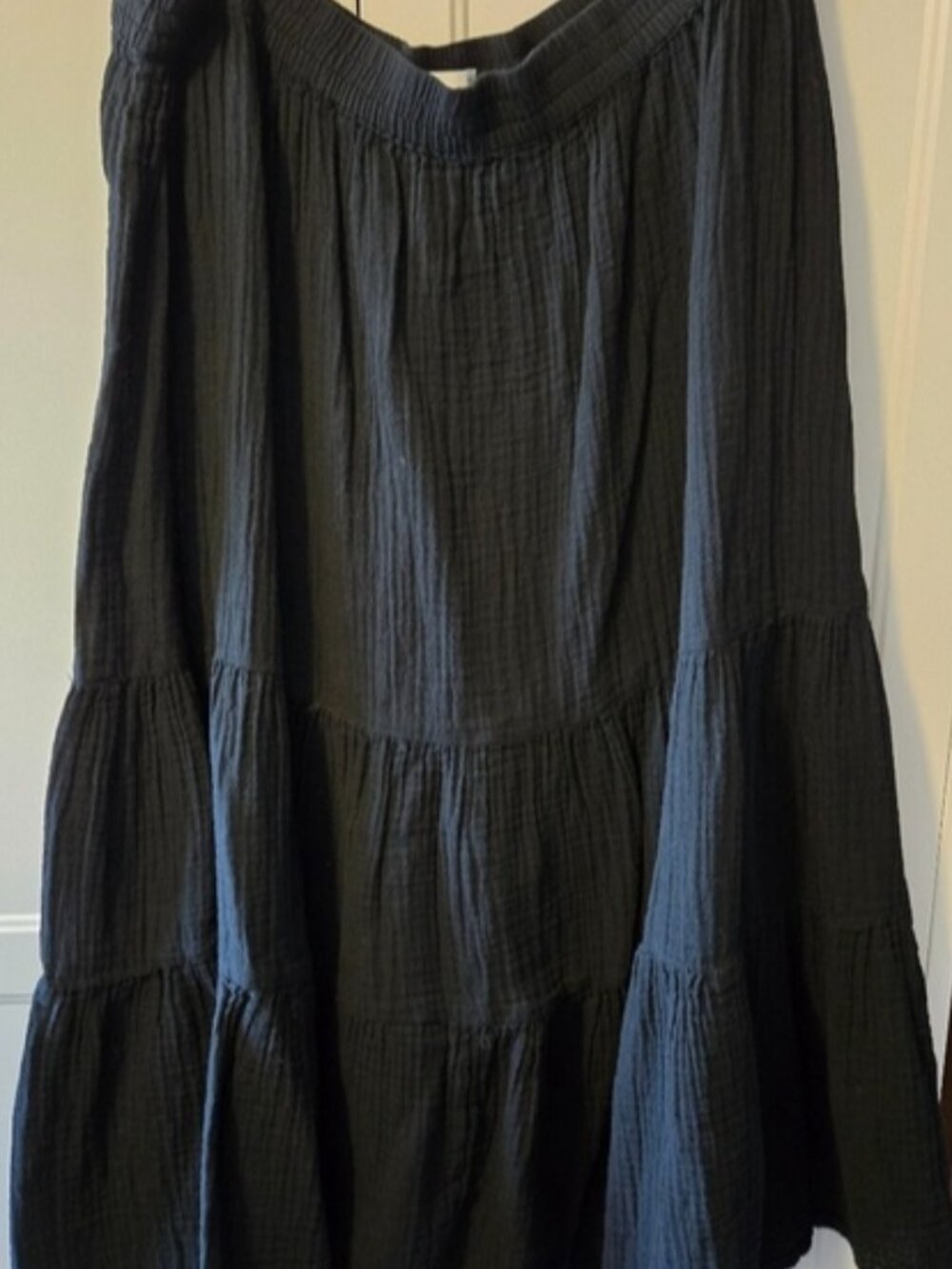 Black Tiered Maxi Skirt Size 2X *never worn!*